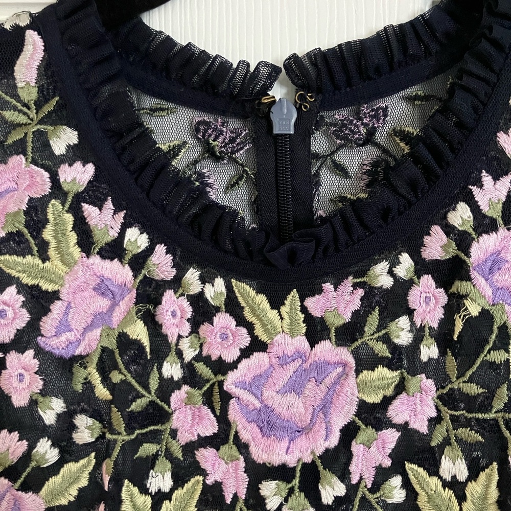 Black Maxi Dress with Lavender Floral Embroidery - Picture 4 of 5